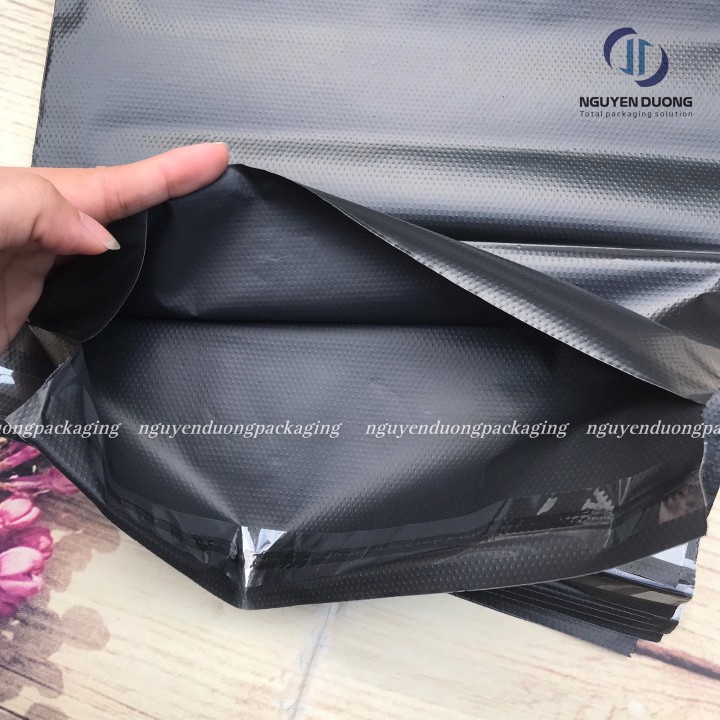 Túi niêm phong Đen nhám sần