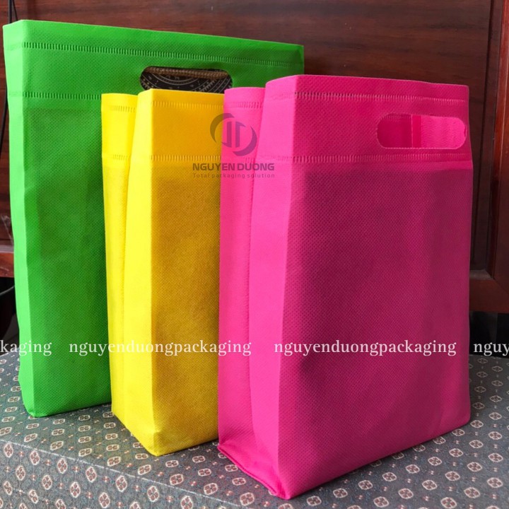 Túi vải đột quai xếp hông