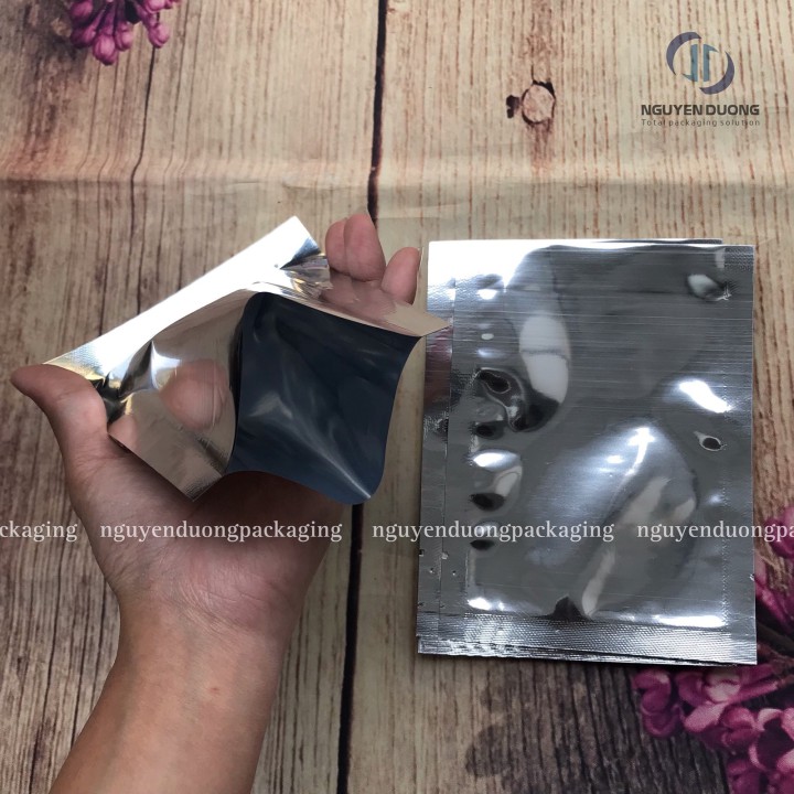 Túi ba biên Mpet bạc bóng