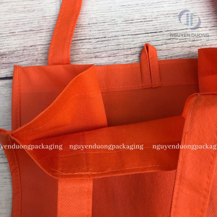 Túi vải không dệt may quai liền thân
